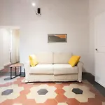 Prefetti Lovely Flat