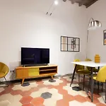 Prefetti Lovely Flat