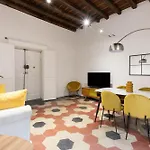 Prefetti Lovely Flat